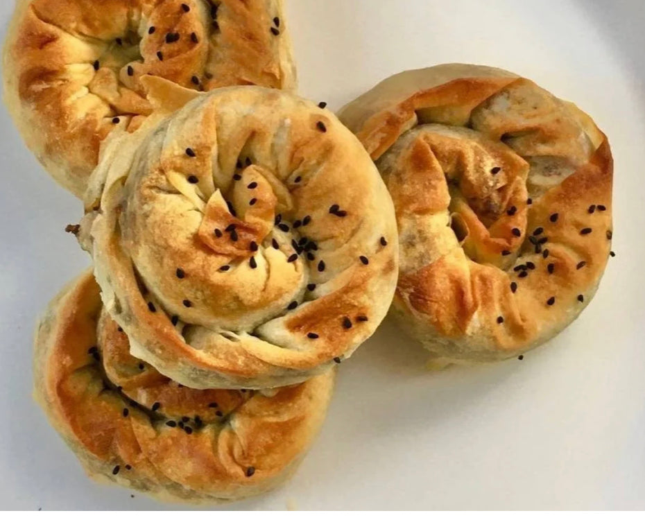 Homemade Rose Pastry with Lamb(Kiymali Gul Boregi)